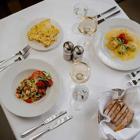 فندق Schlosshotel Gruenwald