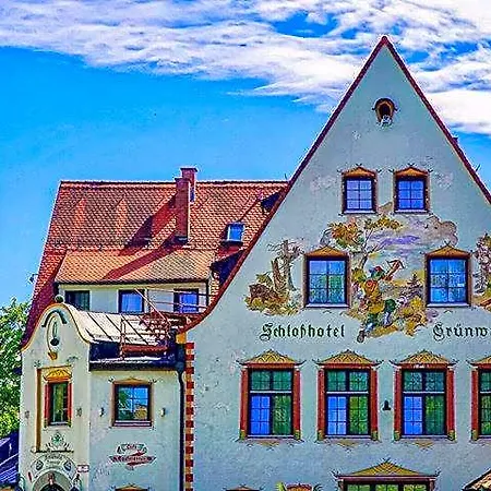 호텔 Schlosshotel Gruenwald 4*