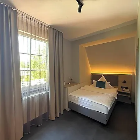 Schlosshotel Gruenwald 호텔 그룬발트