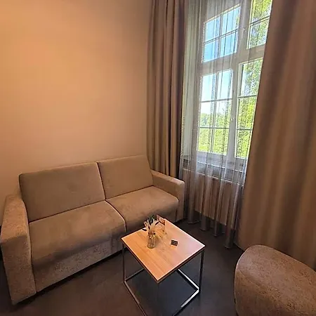 Schlosshotel Gruenwald 호텔 4*