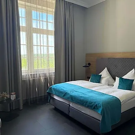 Schlosshotel Gruenwald 호텔 4*