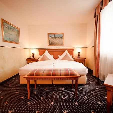Hotel Schlosshotel Gruenwald Grünwald