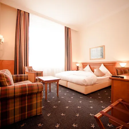 Schlosshotel Gruenwald Hotel Grünwald