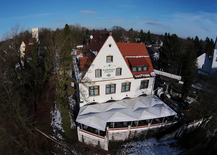 Schlosshotel Gruenwald Hotell 4*